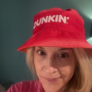 Dunkin’ Donuts Reversible Bucket Hat – Pink / Orange Logo